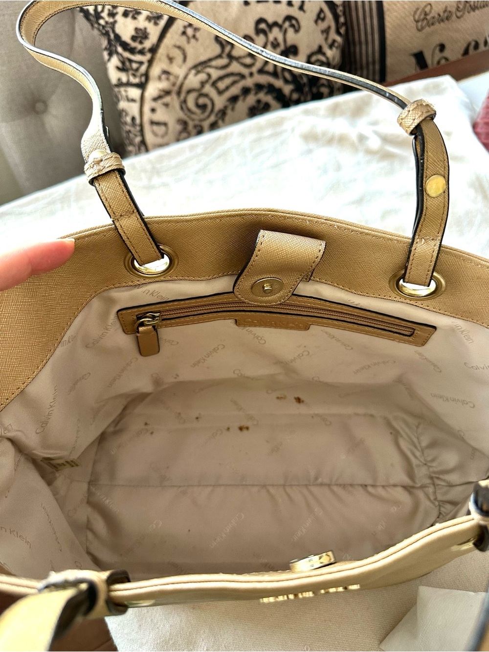 Calvin Klein Metallic Gold Saffiano Tote Shoulder Bag + Dust Bag - Picture 8 of 9